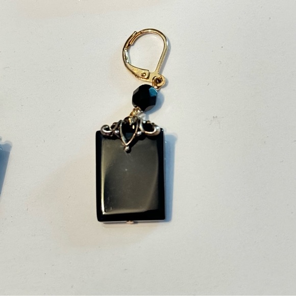 Vintage Onyx Slab & Faceted Bead Leverbk Earrings And Necklace Set - Picture 4 of 9